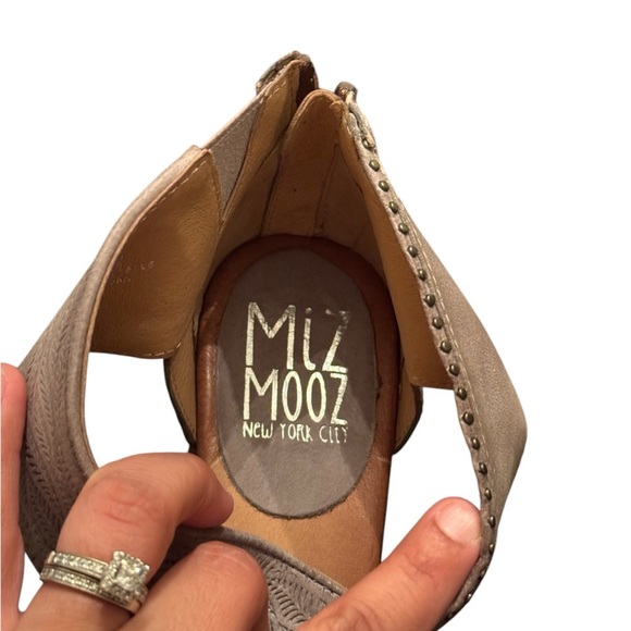 Miz Mooz Shoes Mizmooz Candace Sandal Wide-width - Picture 6 of 7
